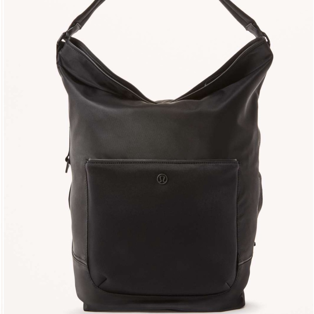 Lululemon All Set Hobo
Black NWOT🤩